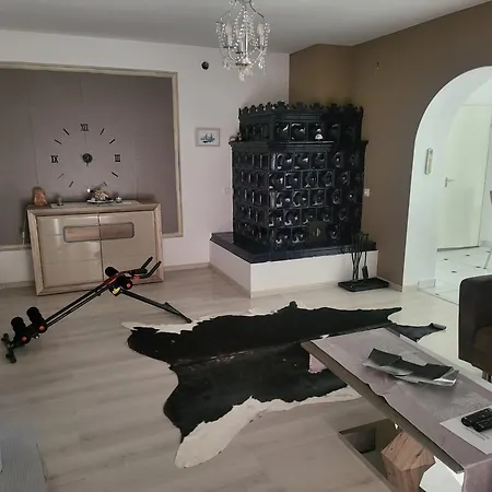 Kali Medence Kapuja 1 Appartement *