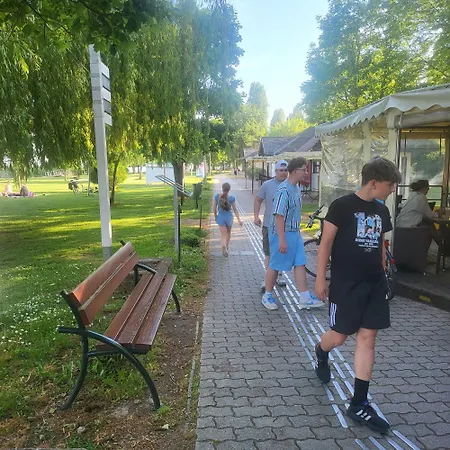 Káli Medence Kapuja 1 *